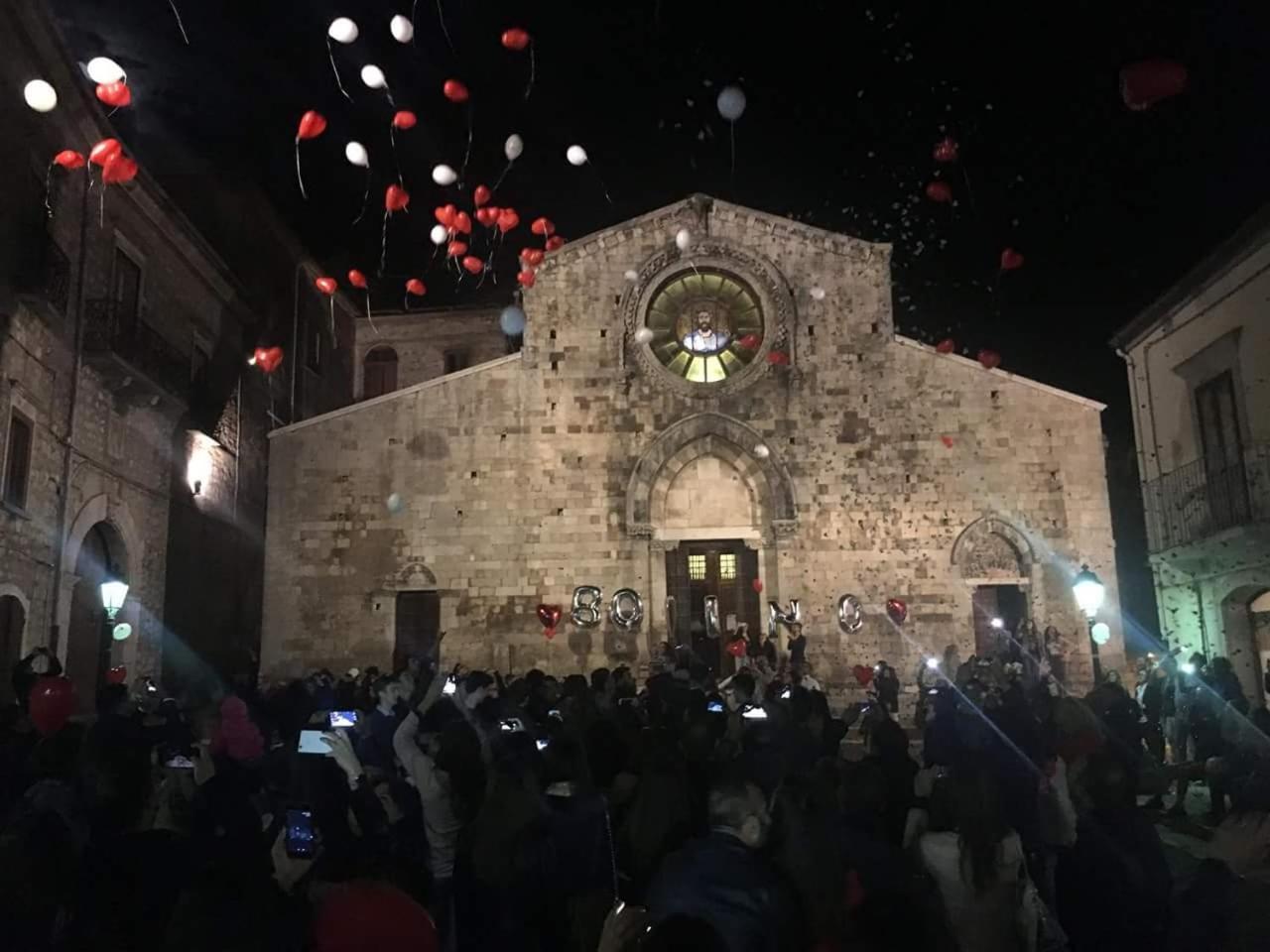 Dormire Nel Borgo Bovino Exterior foto